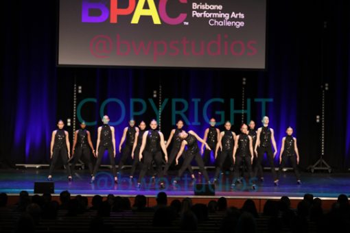 B04 1990